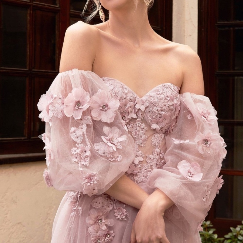 Bridal sleeves accessory